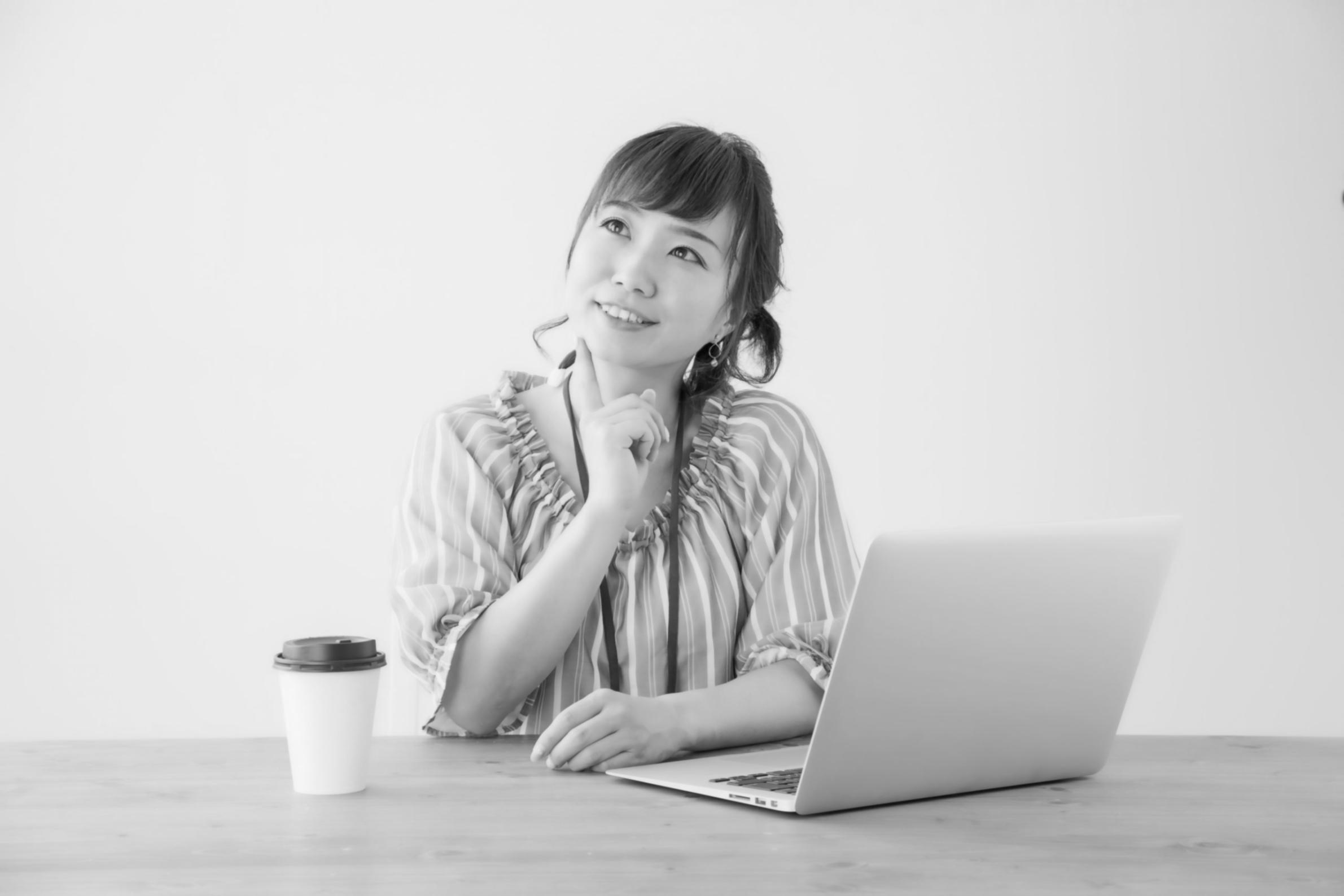 Equipo técnico Quiontraex analizando estructura de sitio web